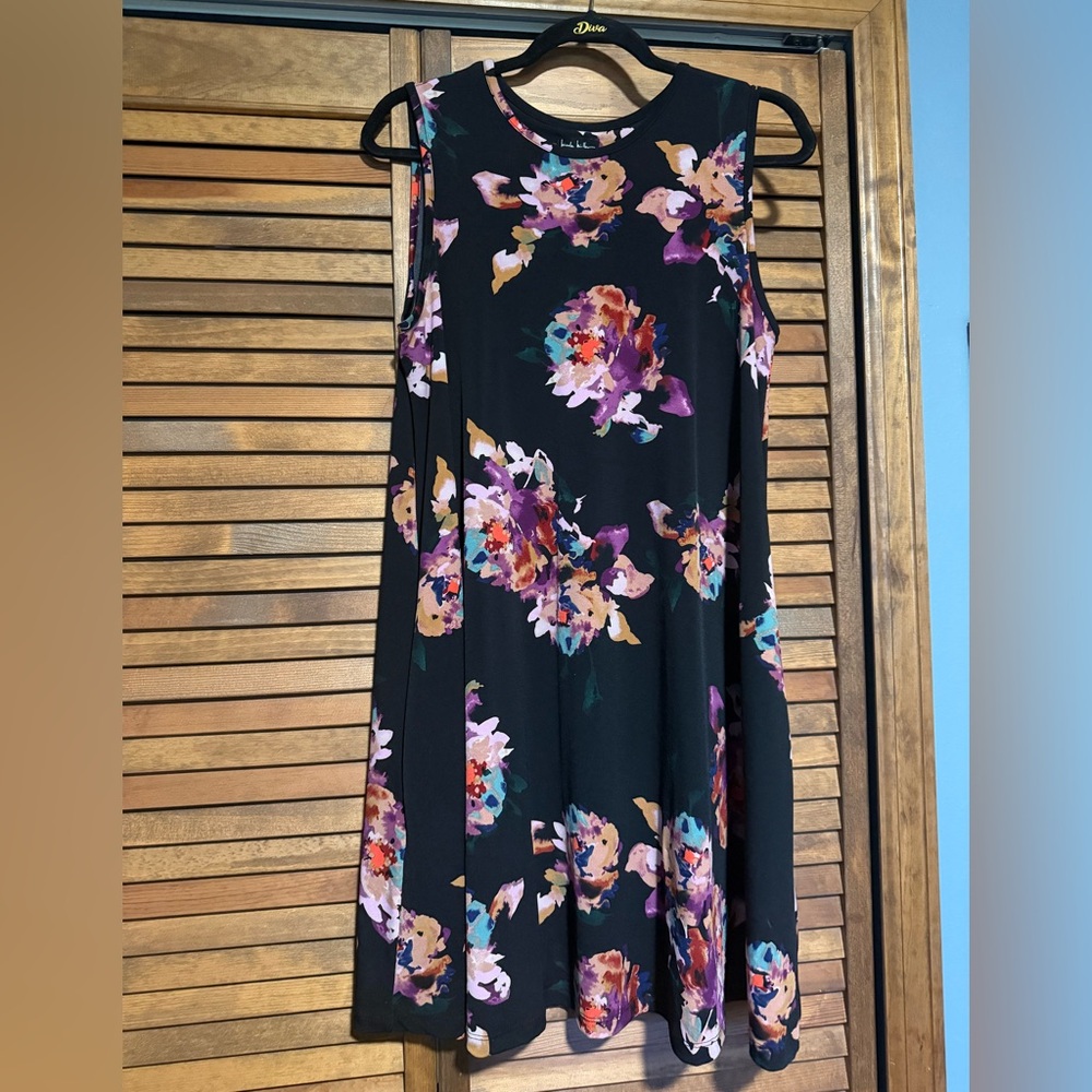 Nicole Miller Black Floral Midi Dress
